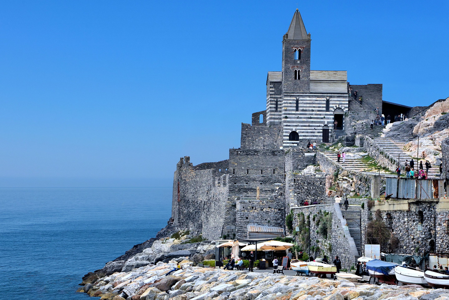 Chapter 20 Chiesa di San Pietro in Portovenere, Italy Encircle Photos