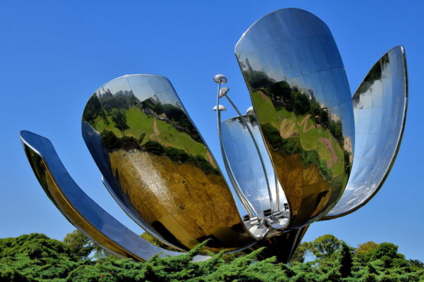 Floralis Genérica in Recoleta, Buenos Aires, Argentina - Encircle Photos