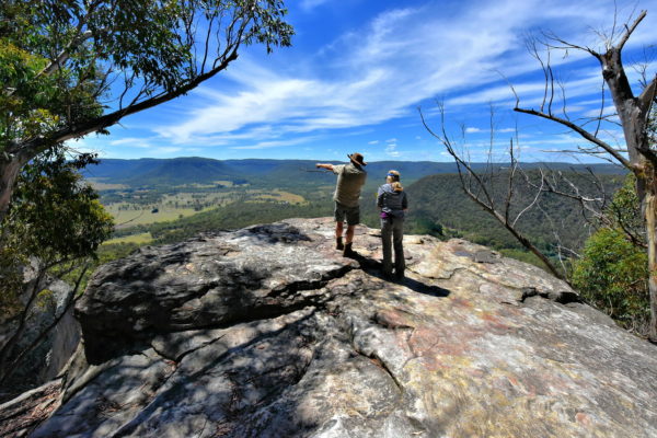 Recommended Tour Guide on Mount York near Mount Victoria in Blue Mountains, Australia - Encircle Photos
