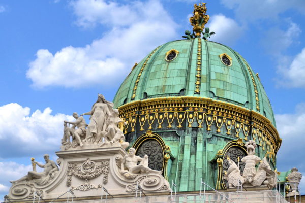 Description of Hofburg Palace in Vienna, Austria - Encircle Photos