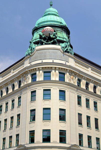 Tourist Information Centre in Vienna, Austria - Encircle Photos