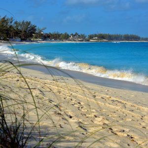 Paradise Beach at Atlantis in Nassau, Bahamas - Encircle Photos