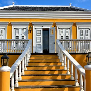 Pasangrahan Town Hall in Kralendijk, Bonaire - Encircle Photos