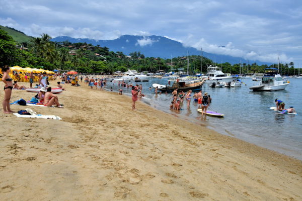 Miles of Glorious Beaches in Ilhabela, Brazil - Encircle Photos
