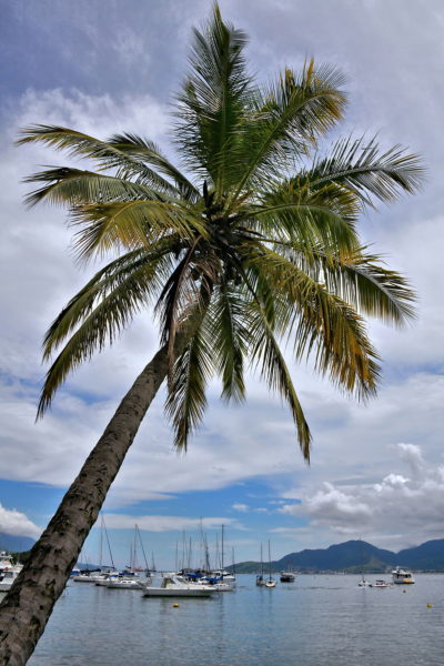Water Activities in Ilhabela, Brazil - Encircle Photos