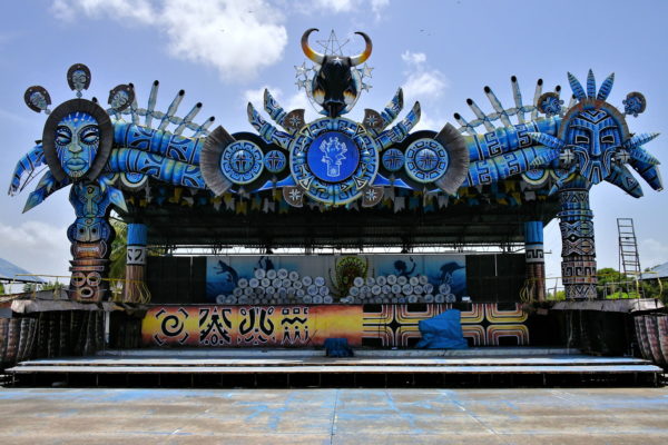 Practice Stage at Curral Zeca Xibelão in Parintins, Brazil - Encircle Photos