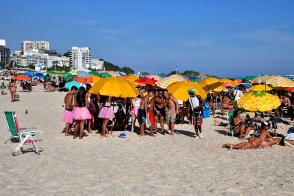 Guys Wearing Tutus at Ipanema during Carnival in Rio de Janeiro, Brazil - Encircle Photos