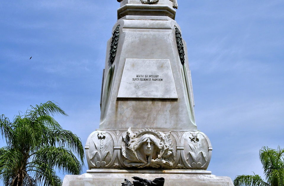 Brás Cubas Monument in Santos, Brazil Encircle Photos