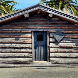 Jack London’s Klondike Gold Rush Log Cabin in Oakland, California - Encircle Photos