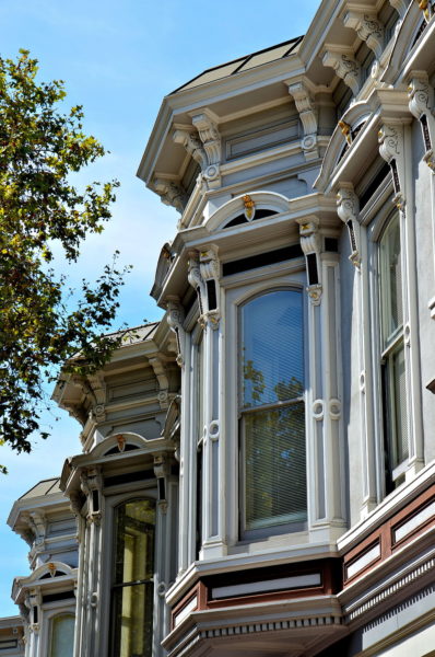 Victorian Row in Old Oakland, California - Encircle Photos