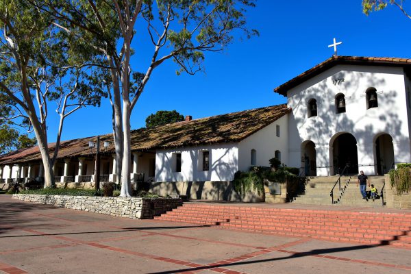 Mission San Luis Obispo de Tolosa in San Luis Obispo, California - Encircle Photos