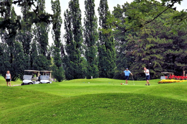 Golf Courses around Niagara Falls, Canada - Encircle Photos