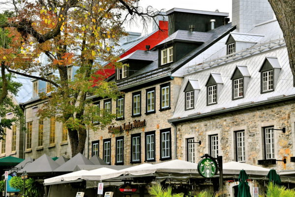 Grande Allée Neighborhood in Québec City, Canada - Encircle Photos