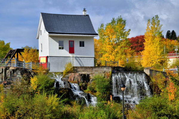 Little White House in Chicoutimi, Saguenay, Canada - Encircle Photos