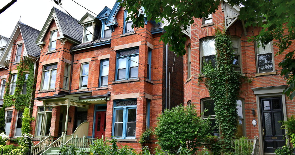 Victorian Houses in Cabbagetown in Toronto, Canada - Encircle Photos