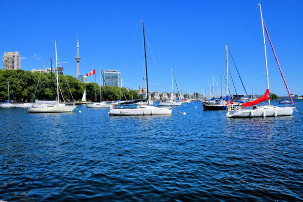 Lake Ontario Shoreline in Toronto, Canada - Encircle Photos