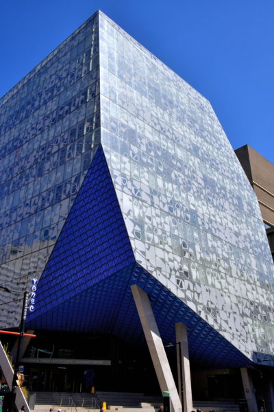 Sheldon & Tracy Levy Centre in Toronto, Canada - Encircle Photos
