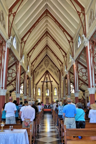 Nave of Cathedral of San Marcos in Arica, Chile - Encircle Photos
