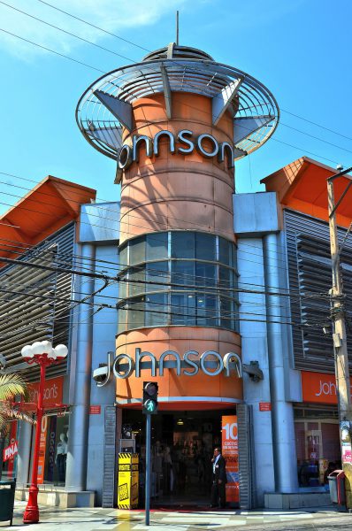 Johnson’s Department Store in Arica, Chile - Encircle Photos
