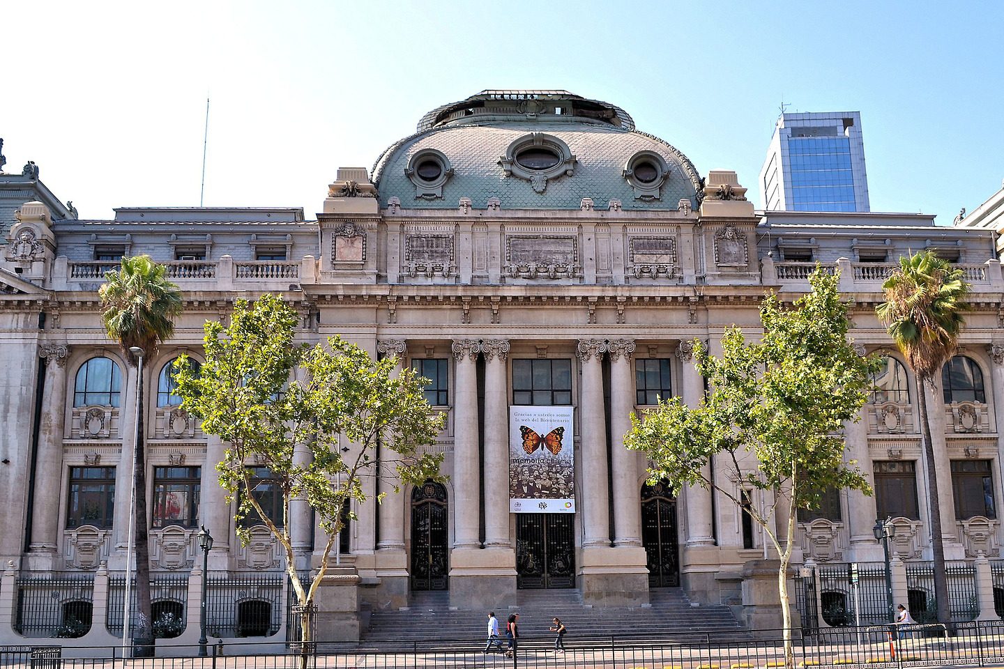 National Library of Chile in Santiago, Chile Encircle Photos