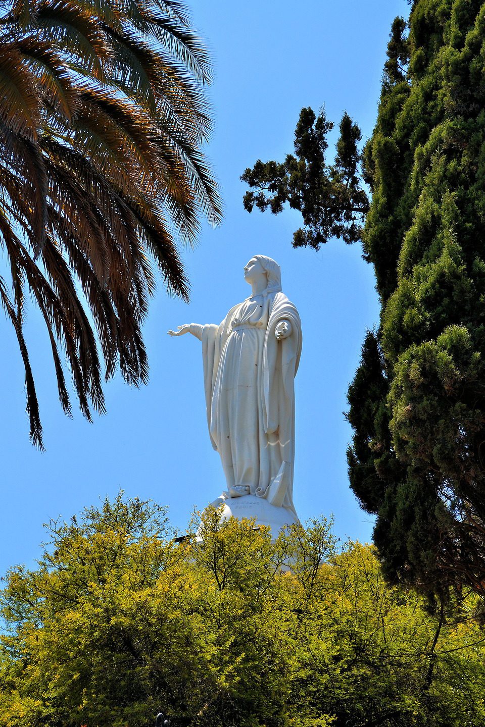 Virgin Mary Statue on San Cristóbal Hill in Santiago, Chile Encircle