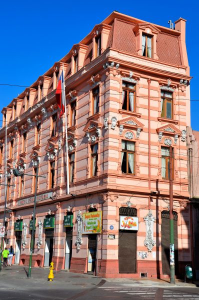 Hotel Reina Victoria in Valparaíso, Chile - Encircle Photos