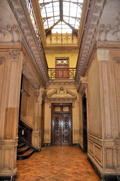 Ornate Entry of Social Elite in Valparaíso, Chile - Encircle Photos
