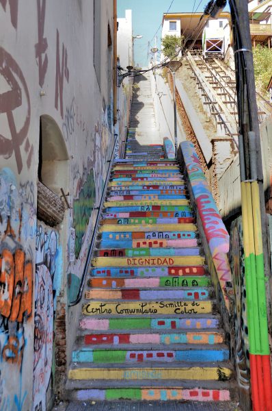 Semilla de Color Staircase in Valparaíso, Chile - Encircle Photos