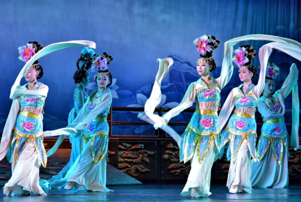 White Ramie Cloth Dance at Shanxi Grand Opera House in Xi’an, China - Encircle Photos
