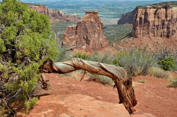 Independence Monument at Colorado National Monument, Colorado - Encircle Photos