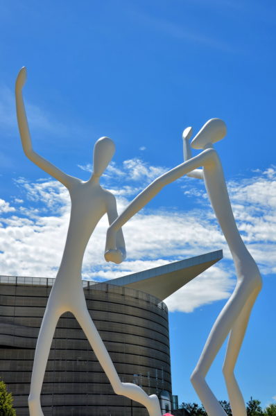 Dancers Sculpture Jonathan Borofsky in Denver, Colorado - Encircle Photos