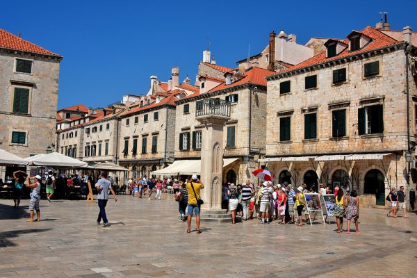 Orlando’s Column in Luža Square in Dubrovnik, Croatia - Encircle Photos