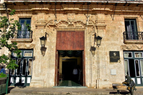 Hotel Palacio del Marques de San Felipe in Havana, Cuba - Encircle Photos