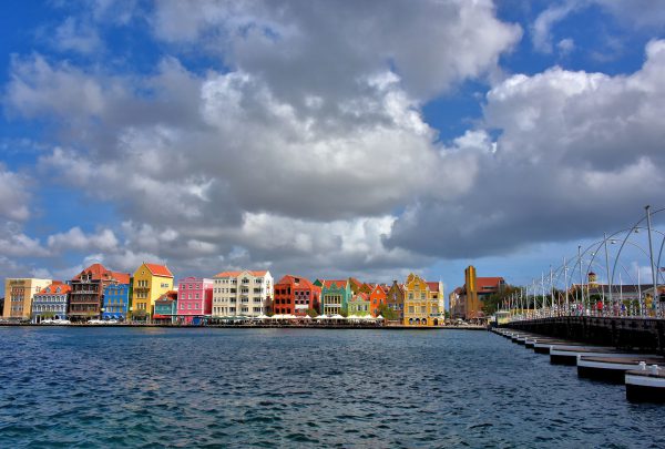 Queen Emma Bridge in Punda, Eastside of Willemstad, Curaçao - Encircle Photos