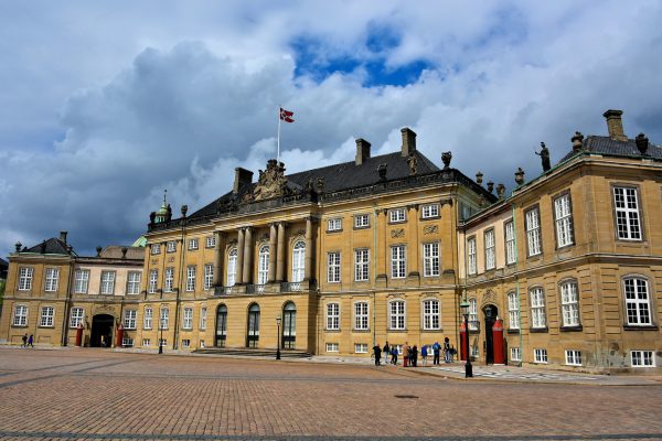 Amalienborg Palaces History in Copenhagen, Denmark - Encircle Photos