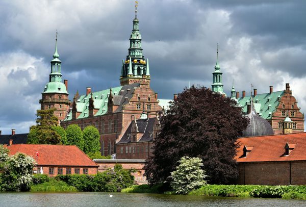 Brief History of Frederiksborg Castle in Hillerød, Denmark - Encircle Photos