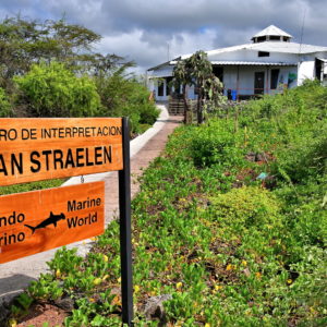 Van Straelen Interpretation Center at Darwin Station in Puerto Ayora, Galápagos, EC - Encircle Photos