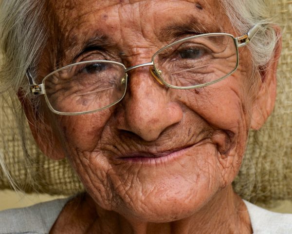 Old Ecuadorian Woman in El Chorrillo, Ecuador - Encircle Photos