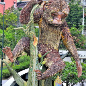 Monkey Machín Sculpture in Guayaquil, Ecuador - Encircle Photos