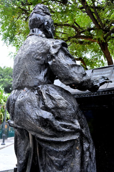 Ana Villamil Icaza Sculpture near Seminario Park in Guayaquil, Ecuador - Encircle Photos