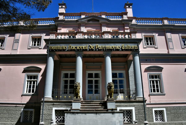 La Circasiana Palace in Quito, Ecuador - Encircle Photos