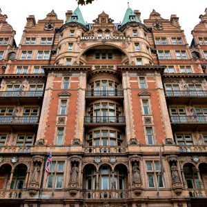 Hotel Russell in London, England - Encircle Photos