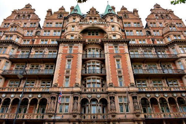 Hotel Russell in London, England - Encircle Photos