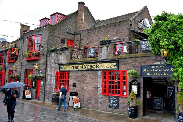 The Anchor Pub in London, England - Encircle Photos