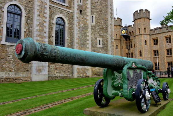 24-Pounder Cannon at Tower of London in London, England - Encircle Photos