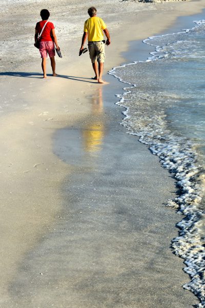 Romantic Stroll on Sand in Bradenton Beach, Florida - Encircle Photos
