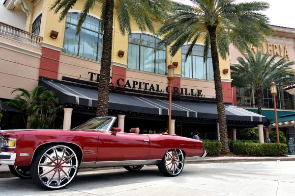 Classic Convertible at Galleria Mall in Fort Lauderdale, Florida - Encircle Photos