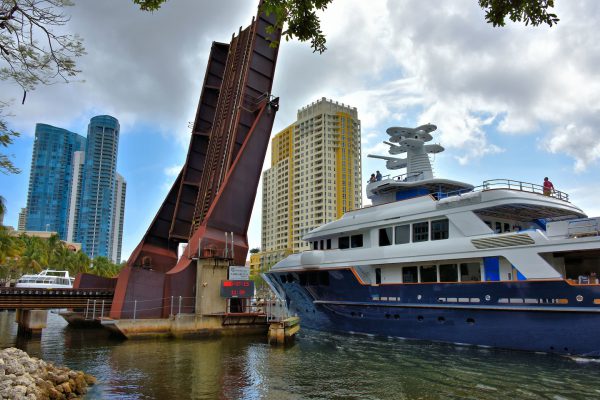 Rising Drawbridge for Yacht in Fort Lauderdale, Florida - Encircle Photos