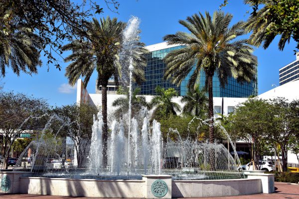 Water Fountain in Huizenga Plaza in Fort Lauderdale, Florida - Encircle Photos