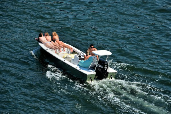 Young Couples on Speed Boat in Fort Lauderdale, Florida - Encircle Photos